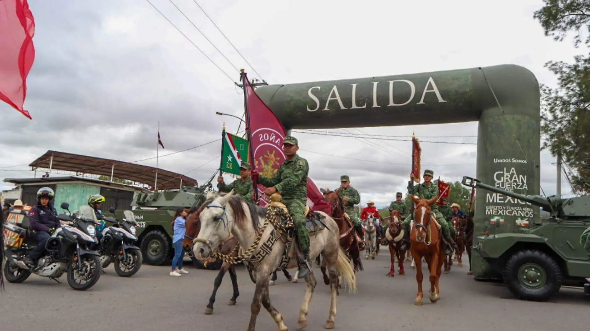 cabalgata militar